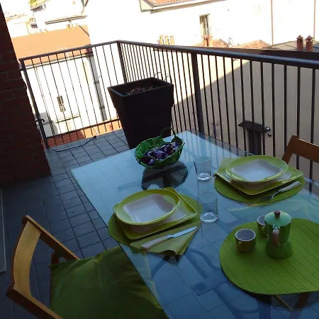 Apartment Kibilu - Via Vignola - Porta Romana - Universita Bocconi *