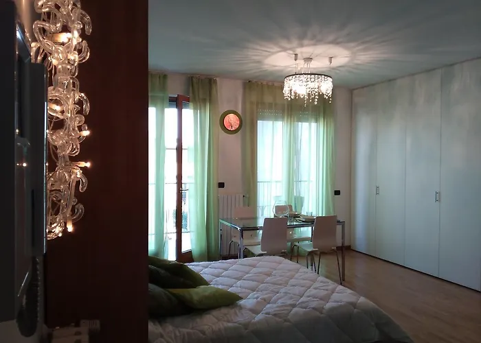 Kibilu - Via Vignola - Porta Romana - Universita Bocconi *